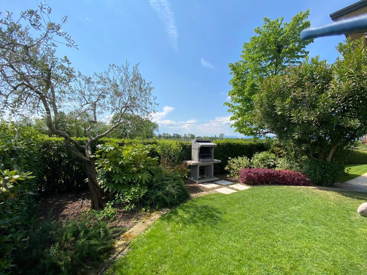 Casa Luigi - Appartamenti A Peschiera Del Garda Exterior foto